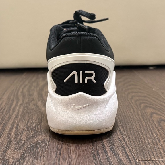 NIKE AIR MAX’S - Picture 3 of 6